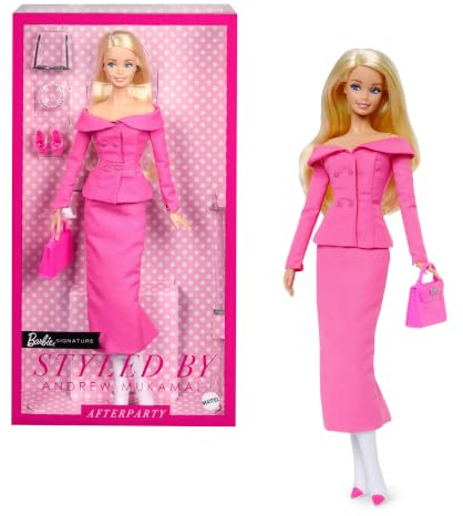 Barbie Signature verstida por Andrew Mukamal, muñeca Coleccionable con 3 Looks para el día y la Noche y Accesorios, Incluye Soporte, JBH81