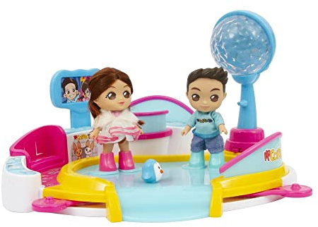 Giochi Preziosi Me Contro Te – Cutie Doll Pista de Patinaje con Sofí y Luì Cutie Doll Patinan Realmente con Patines incluidos y un mágico Juego de Luces para niñas a Partir de 3 años, MEC59000