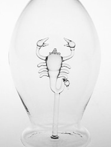 Jarra de cristal claro, Botella, decantador, garaffa de vidrio transparente y soplado a boca con horoscopo, zodiac constelation escorpio de vidrio transparente en el interior para rellenar capacidad 0,5 Liter altura 30 cm disenado y fabricado por Oberstdorfer Glashuette