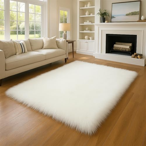 Wokuaile Tapis de Salon à Poils Longs Doux Tapis de Sol Fausse Fourrure Moelleux Shaggy Moderne pour Chambre à Coucher, Chambre d'enfant Blanc, 60 x 90 cm