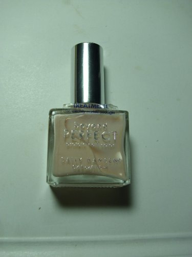 Sally Hansen beyond Perfect Protein Nail Color Nr. 07 Sheer Baby Bliss Farbe: Pastell Nude/Rose Inhalt: 11,8ml Nagellack für natürlich schöne und gepflegte Nägel. Nagellack