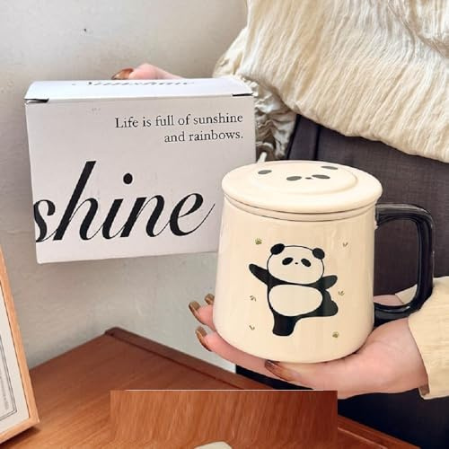 Huiyiwert Tasse à thé panda amusante avec infuseur et couvercle - Tasse à café en céramique - Motif panda mignon - Grande tasse de bureau - Filtre en céramique pour faire tremper les feuilles de thé