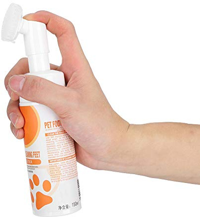 Mousse de nettoyage des pieds pour animaux de compagnie, nettoyant pour pattes de chien de nettoyage en profondeur empêchant la fissuration à sec des pieds avec une brosse de massage pour