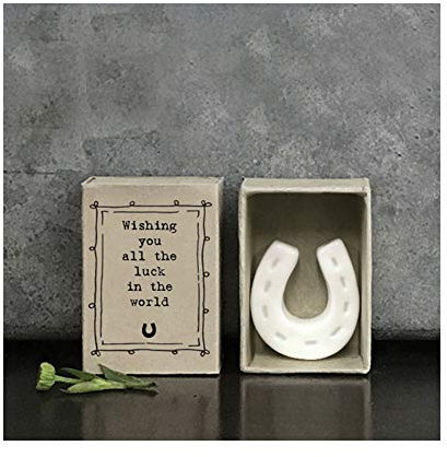 East of India Caja de cerillas de porcelana con diseño de herradura de la suerte, regalo de recuerdo