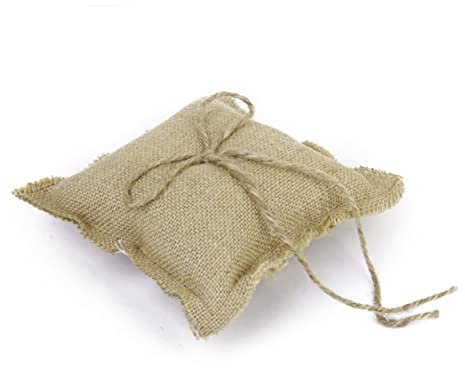 KITANDOVE Doppelherz-ringkissen Für Hochzeitszeremonie Strapazierfähige Jute 15x15 cm Mit Schleife Und Riemen Zur Befestigung