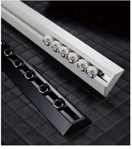 Schiebegardine, Raumteiler mit 90° biegbarer Stange, Schwarz, 260 cm (130 x 2)