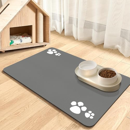 Hundefuttermatte Katzenfuttermatte Hundefütterungsmatte Gummi absorbierende Hundenapfmatte schnell trocknende Katzeness-Trinkmatte Haustiermatte für Hundenapf (Hellgrau-4 Pfoten, 30 x 50 cm)