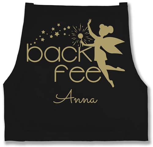 Geschenk mit Namen personalisiert by Shirtracer - Schürze - Backschürze Damen Frauen - Back Fee I Backfee I Geschenk Backen I Hobbybäckerin