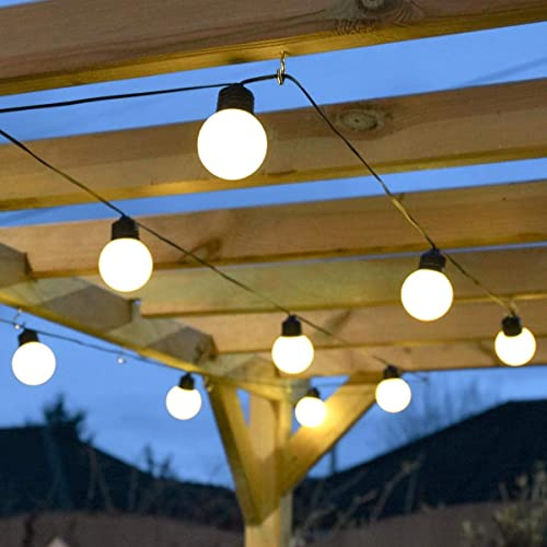 Festive Lights batteriebetriebene Outdoor Lichterkette – 10 bruchsichere LED Birnen – TIMER - 4,50m Beleuchtungslänge – verschiedene Ausführungen, (mattierte Ballonbirnen)
