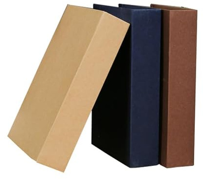 Amosfun Lot de 3 faux livres - Accessoires de présentation de livres artificiels - Ornements décoratifs pour bureau, étagère - 24 x 16 x 3 cm (couleur aléatoire)