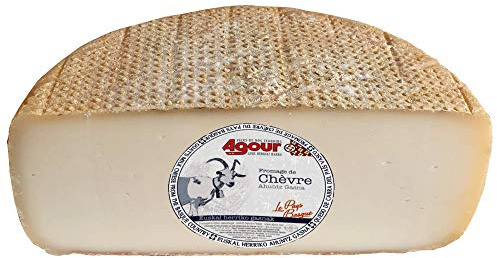 Queso de Cabra del País Vasco Frances - Medio Queso de Cabra - Peso Aproximado 1600 gramos - Elaborado por AGOUR, uno de los productores más laureados de todo el mundo en el World Cheese Awards