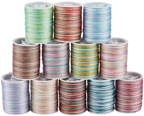 CABODYALS 12 rullar 240 m flerfärgad metalliskt snöre skimmer sömnad jul broderi tråd polyester glitter snöre rullar för sömnad tillverkning hantverk jularmband pärlor halsband