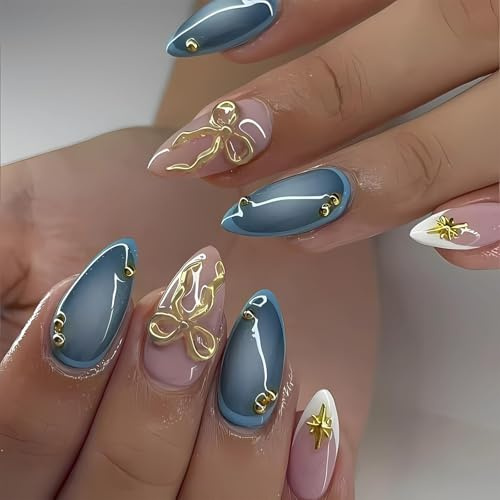 BelleFlair 24 Pièces Ongles Pression 3D Faux Ongles, Bleu Brillant Ongles avec Design, Medium Amande French Faux Ongles avec Nœud Doré Étoile pour Femmes