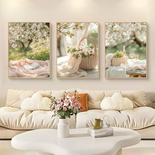 TROYSINC 3er Poster Set Frühling-Picknick romantische Bilderfolge, Cremefarbene Wandbilder fürs Wohnzimmer, französisch-inspirierte Deko für Hintergrundwände (A,30x40cm)