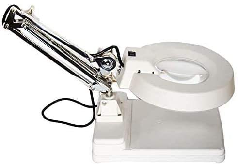 Loupe de Table Loupe Lampe Lumière du Jour Lumineuse avec Lumière LED Réglable Base Robuste Haute Clarté pour Travail Fermé Lecture Loupes de Couture Interesting