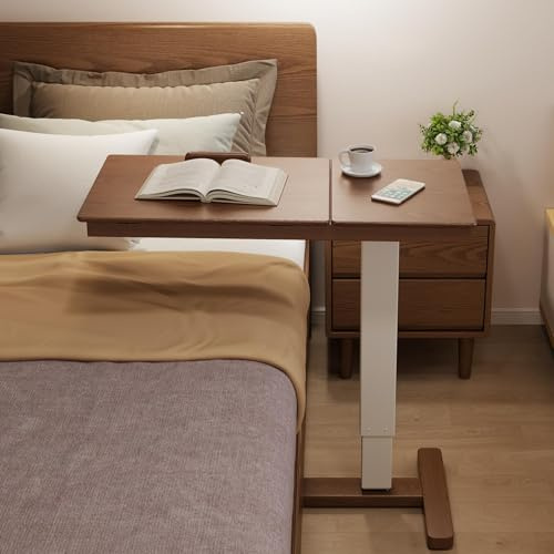 YQJJGL Mesa de Cama Ajustable con Ruedas, Tablero Dividido inclinable de Madera Maciza, mesita de Noche con Bandeja Deslizante para Laptop, Altura Regulable 70-111 cm,Nogal