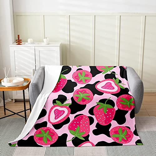 MIYOLI 3D Kuscheldecke 130x150 Flanell Fleecedecke Rosa Erdbeere Decke Niedlich, Flauschig Mikrofaser Wohndecke Mädchen, für Sofadecke Couchdecke Sofaüberwurf Bettüberwurf