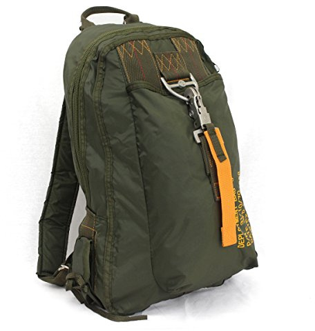 Olivgrüner Armee-Rucksack im Para-Stil