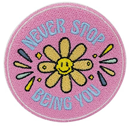 Finally Home Never Stop Being You Blume Patch zum Aufbügeln | Flower Patches, Blüten Bügelbild, Retro Flicken zum Aufnähen, Aufnäher