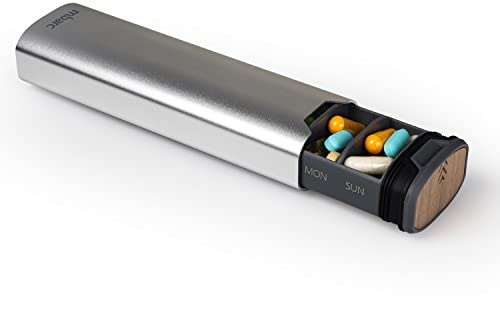 HigherHuman mbarc Pillendose 2.0 für 7 Tage, hochwertiges stilvolles Aluminium und Holz, großes Fassungsvermögen, für Nahrungsergänzungsmittel, Pillen, Vitamine und Medikamente, Metallic-Silber