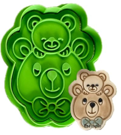 Tagliabiscotti.it - Orso e orsetto - Tagliabiscotti Festa del Papà - Cookies Cutter - Stampo/Formina per biscotti - Dimensioni 8cm x 6,5cm x 1,2cm. Colore Casuale