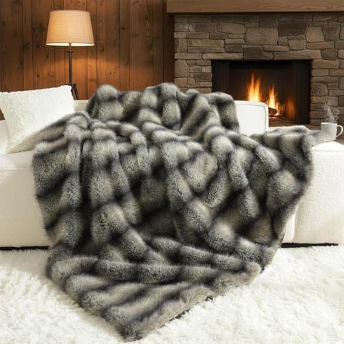 HORIMOTE HOME Faux Fur Throw Blanket | Fluffy Fur Grey Blanket– No Shedding, Ultra-Soft & Luxurious Cosy Throws for Sofas, Couch & Bed Decor (150x200cm)