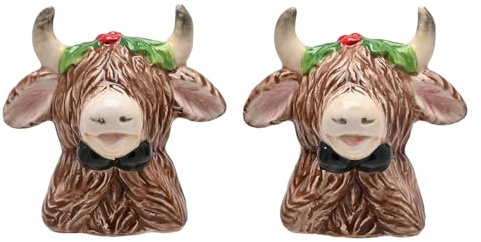 Widdop Highland Cow Christmas Salt and Pepper Shakers – Festive Ceramic Design with Holly Detail – Seasonal Kitchen Tableware and Dining Accessory | Festive Ceramic Design with Holly Detail – Seasonal Kitchen Tableware and Dining Accessory