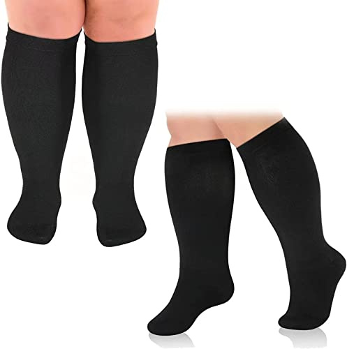 Cheeroyal 2-Pack Plus Size Kompressionsstrümpfe für Männer und Frauen 20-30 mm Hg Extra Size Weites Kalb und knielange Strümpfe für Schlaufenunterstützung
