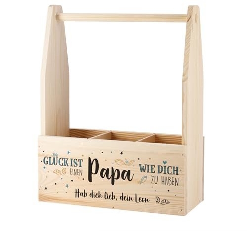 Herz & Heim® Personalisierbarer Flaschenträger aus Holz mit Spruch „Glück ist einen Papa wie Dich zu haben“ – Tragekorb für 3 Flaschen – Geschenk für Papa, Vatertag, Geburtstag