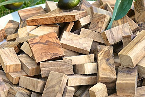 Räucherholz Chunks (1 kg oder 2 kg) aus Olivenholz zum Räuchern & Smoken (2 kg Chunks)
