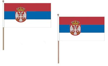 AZ FLAG STOCKFLAGGE SERBIEN 45x30cm mit holzmast - 10 stück SERBISCHE STOCKFAHNE 30 x 45 cm - flaggen