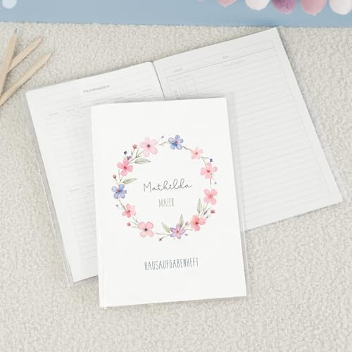 hellomini Hausaufgabenheft-Hülle DIN A5 – Personalisierter Einleger mit Name – liebevolle Motive – Schutzhülle für Schule & Vorschule Opt. Hausaufgabenheft (Blumenkranz Bunt, Einleger + Hülle)