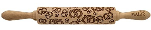 Folkroll 13282 - Mattarello decorativo 2 manici formato medio, incisione motivo alsaziano tradizionale brezels - legno di faggio - 370 x 45 x 45 mm