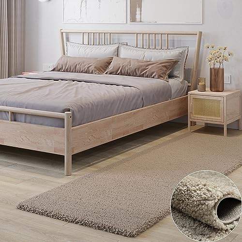 MY-RUG Shaggy Star kuscheliger Langflor Teppich, Rutschhemmende Unterseite, extra Langer Hochflor 37 mm, Pflegeleicht, Super Soft, Felloptik, beige, Läufer 300 x 80 cm