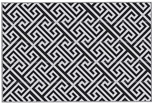 Outsunny 182 x 274 cm(6x9ft) Outdoor Rug Reversible Mat Plastic Straw Rug Portable RV Camping Mat for Garden Deck Picnic Indoor, Black & White