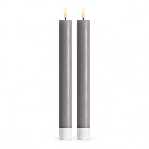 ReWu LED Stabkerze 2er Deluxe Homeart, Indoor LED-Stabkerze mit Realistischer Flamme auf einem Echtwachsspiegel, Warmweißes Licht, Grau, 24 cm