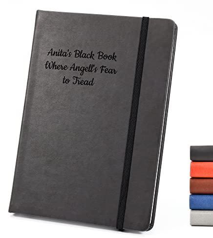 Personalisiertes Notizbuch A4 (Schwarz) ~ Notizblock mit Wunschgravur | Laser-graviertes Tagebuch Journal Individuell gestaltet ~ Originelle Geschenkidee zum Geburtstag, Jahrestag, Weihnachten