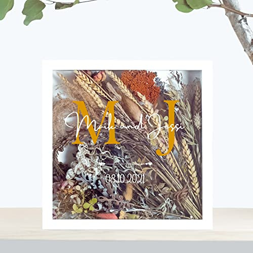 Rahmen für den Brautstrauß | Initialen | bunt und individuell mit Spruch und Namen | Hochzeit | Blumen | Dried Flower | Erinnerung | Deko | Wanddeko