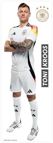 K&L Wall Art DFB Wandsticker Deutsche Nationalmannschaft Wandtattoo Fußballspieler Logo Fußball Trikot - Offizielles Lizenzprodukt (Kroos, 30x90 cm, DFB)