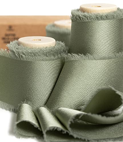 Vitalizart Satin Geschenkband Staubgrün 3,8 cm x 13,7 m mit Holzspule | Seidenartiges Chiffonband Stoff für Geschenkverpackungen, Dekoration, DIY-Basteln, Hochzeitssträuße 4,57 m x 3 Rollen
