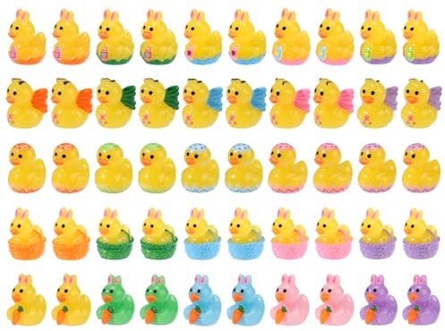 Lyreh 50uds Patitos de Pascua de Resina, 5 Estilos Mini Patitos Incluye Orejas de Conejo Mariposa Zanahoria Canasta Cáscara Huevo Elemento en 5 Colores para Decoración y Recuerdo de Fiesta de Pascua