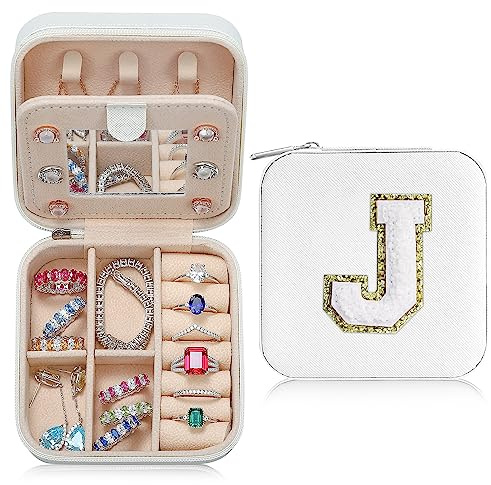 TINGN Schmuckkästchen Mädchen - Reise Schmuckaufbewahrung Weiß Schmuckschatulle Buchstaben J Schmuckkästchen Kinder Schmuckaufbewahrung Damen Personalisierte Geschenke für Frauen Mädchen Kinder
