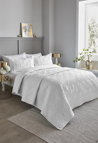 Serene - White Floral Embroidery Duvet Cover - King Bedding Size (230 x 220cm) - Luxury Bedding - Soft Touch - Pinsonic/Ultrasonic Pattern - White Embossed Duvet - Cavili Collection