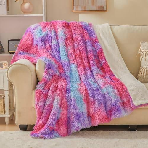 EMME Faux Kuscheldecke Flauschig, 150 x 200 cm, Felldecke, Pelz Wolldecke, Wohndecke, Super Weich, Plüschig, Warme Gemütliche Fleecedecke, Dicke, Überwurf Für Sofa und Bett, Regenbogen-Rosa Lila