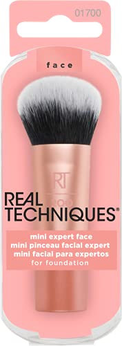 Real Techniques Mini Travel Size Expert Face Makeup Brush for Foundation (Packaging and Handle Colour May Vary)