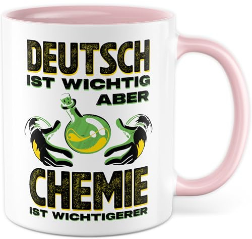 Tasse Chemie Geschenk Deutsch ist wichtig aber Chemie ist wichtigerer, Kaffeetasse Chemielehrer Schule Lehrerzimmer Schüler, Geschenkidee Lehrer Kollegin Sarkasmus Witz Lustiger Spruch Kaffee-Becher