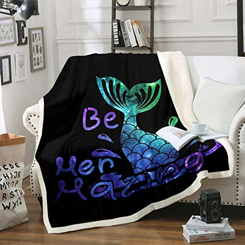 Meerjungfrau Decke Kinder Meerjungfrau Fischschuppen Fleece Decke 100 x 130 für Mädchen Teenager Schlafzimmer Glitzerndes Galaxy Decke Werfen Thema Ozean Zimmerdekor Blaugrün Lila Ombré Sherpa Decke