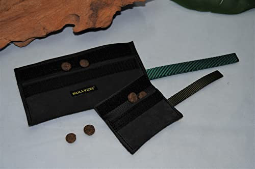 BULLYZEI Futterdummy befüllbar, Leder 25 x 8 cm mit Band Futterbeutel Suchhund