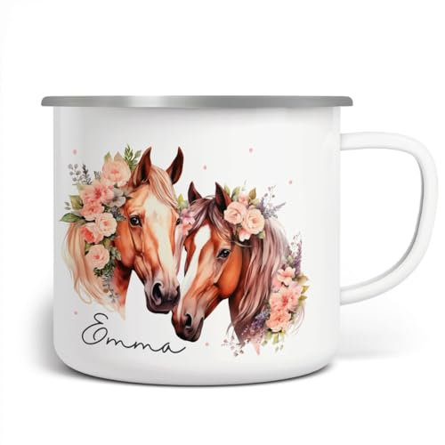 MIKALINO Emaille Tasse Mädchen - Trinkbecher Kinder personalisiert - Emaille Becher mit Zwei Pferde mit Blumen und Wunschname-Motiv - Kindertasse mit Namen - Kindertasse bedruckt,