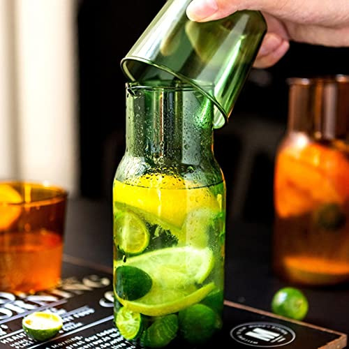 Nachttisch Wasserkaraffe mit Deckel 500ml Nachtkaraffe mit Glas Tropfsicherer Ausguss Moderne Glaskaraffe für Zuhause Büro Schlafsaal Restaurant Café Nachttisch (Grün)